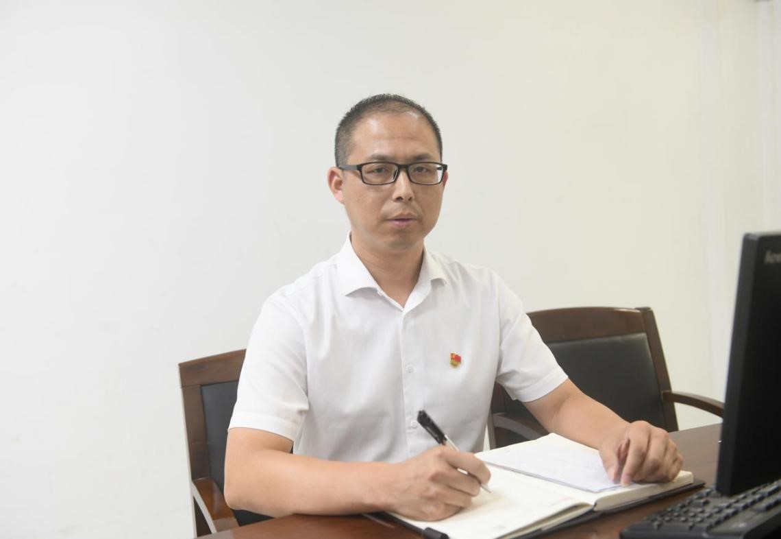 朱晓斌1