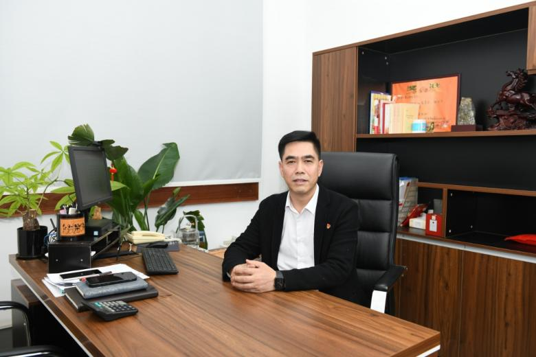 郑小平1